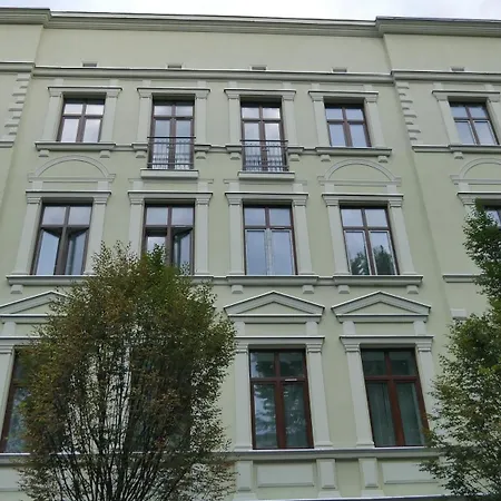 White Centre Lodz (Lodz)